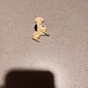 Snoopy    Chef Dog    Msgnet   - Cream and Black   Very Old .